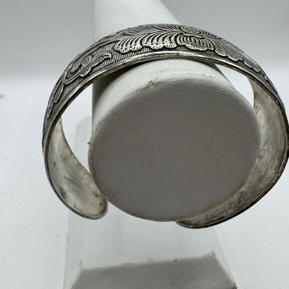 Vintage Lotus Flower Cuff Bracelet Silver Tone - Picture 2 of 9